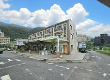頭城【星巴克透天】烏石港大透天｜大院+孝親房新屋況