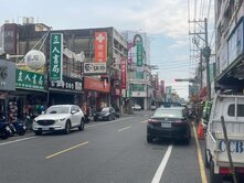  朴子海通路店面