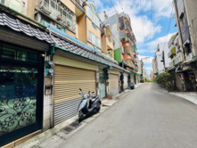 中壢內壢交流道旁！稀有 20 坪大地坪車庫美別墅