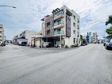 鳳甲邊間五套房車墅