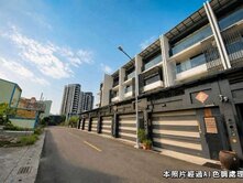 左營高鐵10分鐘|仁武|前後雙車|大地坪臨路車墅