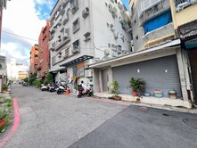 窩居也不將就*新光三越大套房.建約13坪