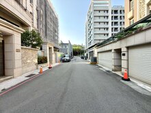 西屯東海x中科商圈｜醇白質感美華廈3房含車