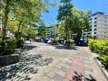 信義區精裝公園宅一樓~可住、辦、店