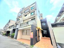【專約】鳳山地坪35坪大透天，臨路大面寬大美墅