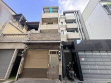 近科工館雙軌9間套房收租透天