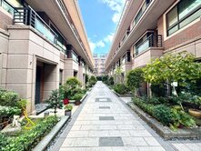中壢過嶺特區大清璽福雙車美別墅