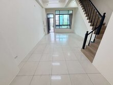 獨家銷售💥山景硯｜店住合一，稀有臨路雙車傳家美