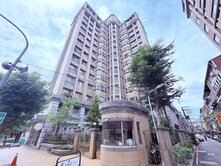 -四號公園旁-宜安路電梯四房3面採光+平面車