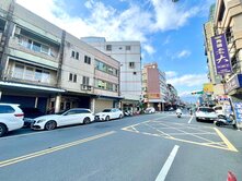 宜市東門夜市旁華金店住~台灣房屋婕如~小豬