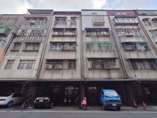 三芝區忠孝街爬樓梯五樓公寓