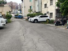 降價熱銷!建工+高醫商圈翻新便宜透天+直接入住
