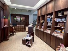 七期旁黎明新村面寬25米百坪角店