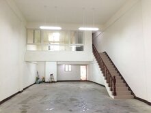 先嗇宮捷運光復路二段透天廠辦
