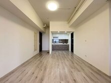 大里高中旁十五期潛力無限高樓層三房平車視野戶