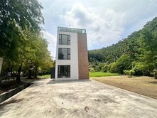 員山大湖秘境全新景觀4房農舍~台灣房屋婕如~小豬