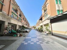 鄰14期・水湳｜43坪大地坪邊間美墅｜獨立車庫