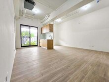 巨蛋捷運｜浤圃巨星｜全新未住兩房平車精品宅