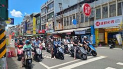 高雄後驛/熱河商圈/正四樓有市透店