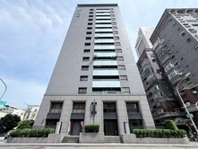 四維苓雅明星學區★太普君挑高六米樓店＋B1平車