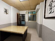 力行市場六合公園低總價兩單位１樓稀有收租金雞母