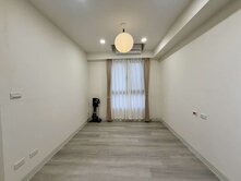 鴻廣絵青|溫馨高樓|兩房兩衛平車|一卡皮箱可入住