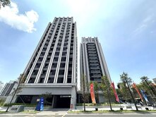 鳳山五甲商圈｜聯上ME悅｜全新未住可隔2房+車位