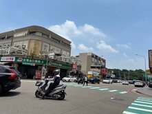 專任烏日高鐵黃金透天店面