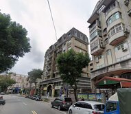 A8大2房平面車位🏠正文化七路😊近文華國小