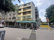 ☆★伍告水★☆一中商圈全家大面寬店面