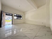 🏡 新港台塑旁｜全新間間套房｜雙車庫美別墅