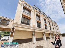  新坡市區「屋齡新邊間孝親大面寬」雙車美墅