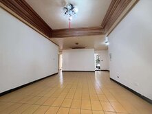 新莊後港商圈大3房邊間公寓｜約15坪增建｜可抽車位