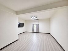 八里低總價透天