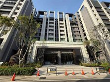 富宇明星樂重劃區三房雙車位