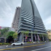 中正金融商圈*高雄CBD*捷運A級精美商辦+平車