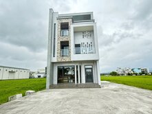 正191縣大馬路旁孝親6套房大器美農舍-喻婍霖