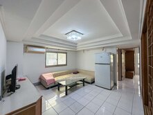 後驛商圈｜低總價三房華廈 | 屋況極佳