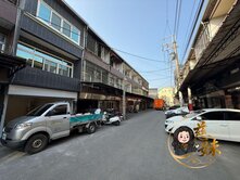 樂福💟慈｜塗城商圈臨8米路整棟全新整理透天