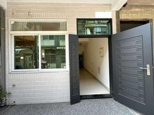 文化中心∣全棟翻新∣活巷美透天店住