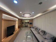 大坪林站美裝公寓