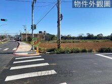 正月桃路△窗農地　三面臨路、平坦好出入、大面寬