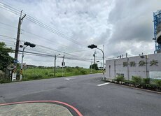 新市產業園區旁臨10米路農地