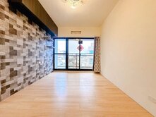 鹽埕駁二特區｜城市景觀無遮擋｜雙陽台明廳大兩房
