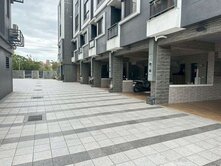 仲耕精選｜市區旁5年屋齡別墅｜一樓孝親房