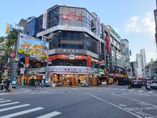 🍎醒目地標🍎西門町▲窗店面★住商游佳諭