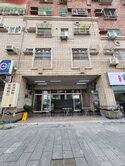 【左營】福山商圈正華夏路上1+2+3樓面寬店住