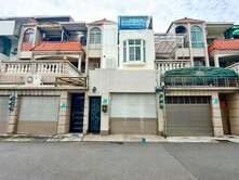 東區崇德二街獨院傳統格局四房車墅 (專)