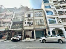 山海樂活!!西子灣哈瑪星商業區稀有四樓店住透天