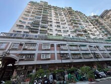 超值釋出!籬仔內輕軌站瑞隆商圈四面採光雅緻三房車位